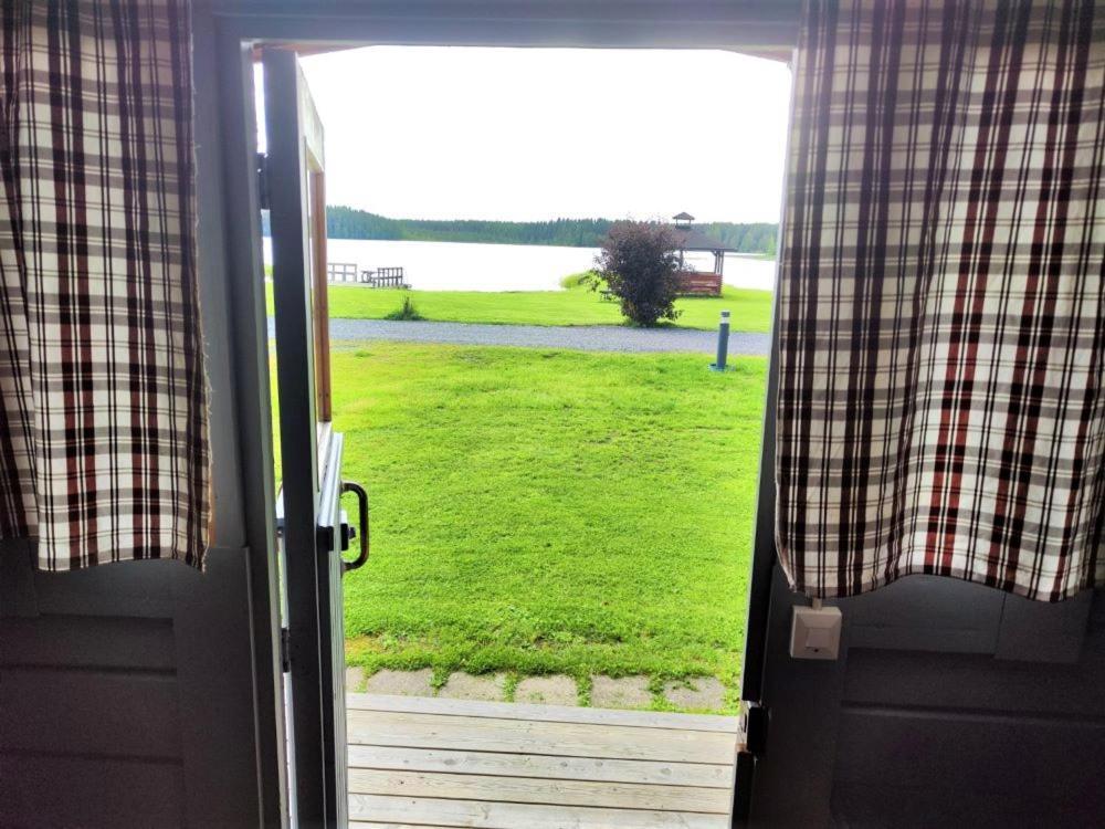 Hotel Tastulan Lomakylae à Kaustinen Extérieur photo
