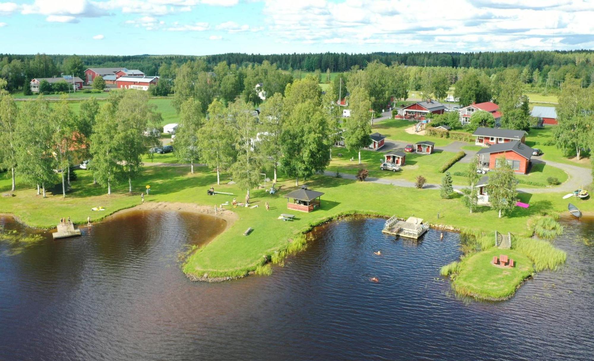 Hotel Tastulan Lomakylae à Kaustinen Extérieur photo