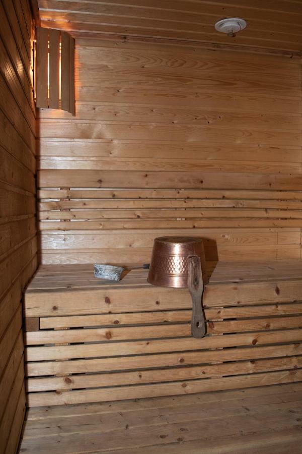 Hotel Tastulan Lomakylae à Kaustinen Extérieur photo