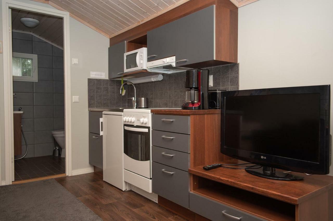 Hotel Tastulan Lomakylae à Kaustinen Extérieur photo